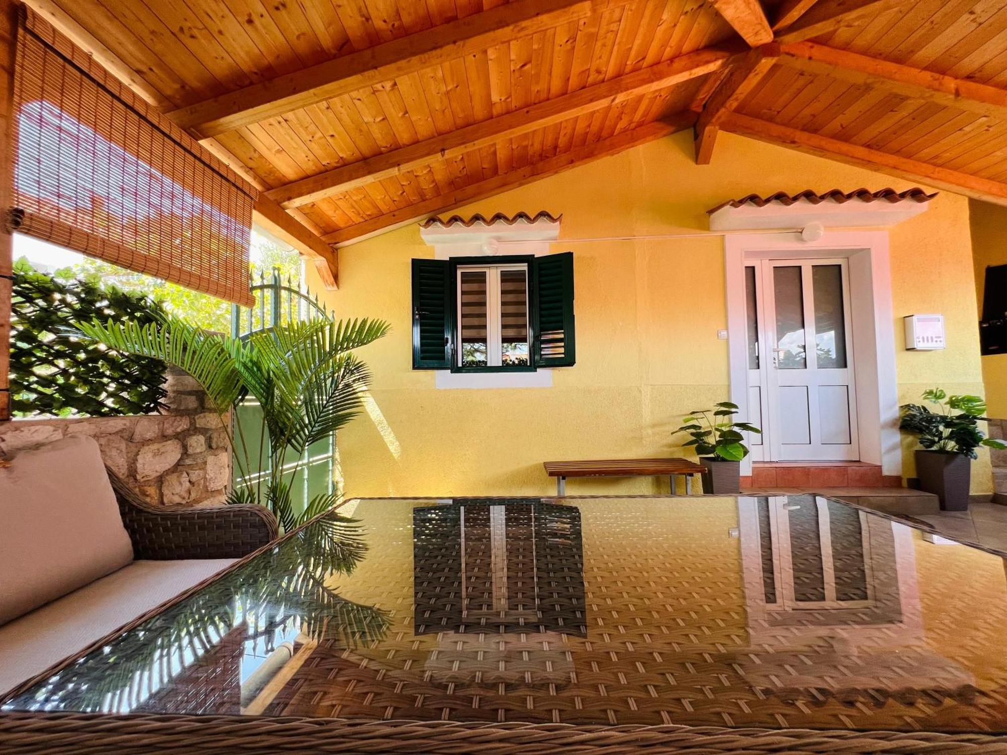 Apartman Gabriela Mali Losinj Mali Lošinj Exterior foto